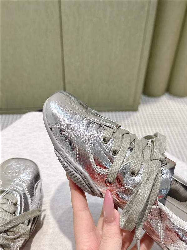 20251127165610253 310